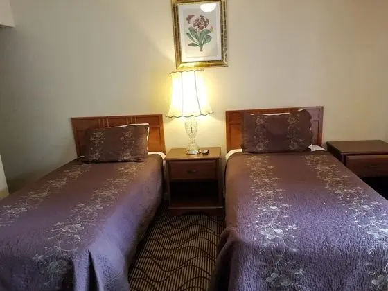 Oda, 2 Tek Kişilik Yatak
