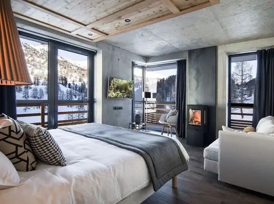 Deluxe Tek Büyük Yataklı Oda, 1 En Büyük (King) Boy Yatak, Şömine, Dağ Manzaralı