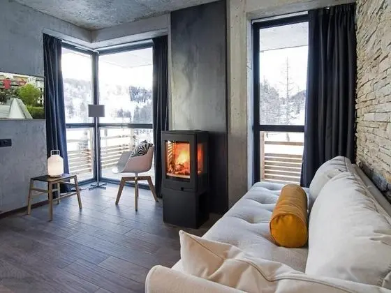 Deluxe Tek Büyük Yataklı Oda, 1 En Büyük (King) Boy Yatak, Şömine, Dağ Manzaralı