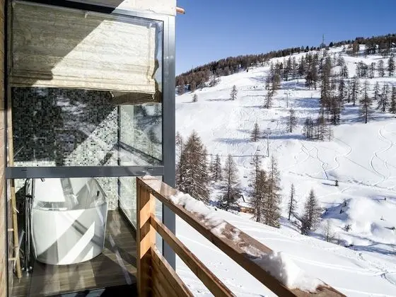 Deluxe Tek Büyük Yataklı Oda, 1 En Büyük (King) Boy Yatak, Şömine, Dağ Manzaralı