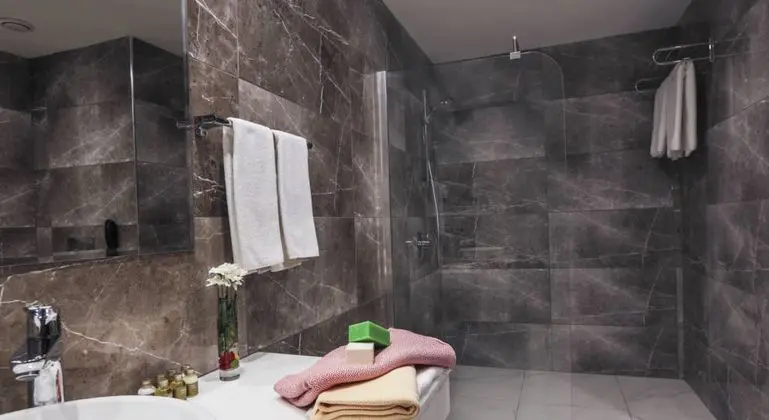 Standart Oda, Şehir Manzaralı