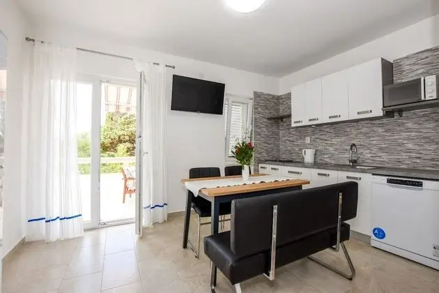 Apart Daire (Neve - 50 m from beach - A5(5))