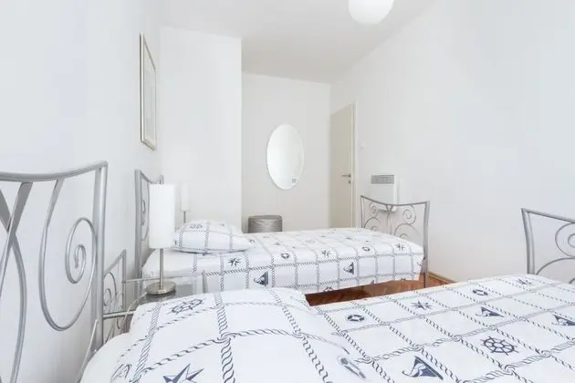 Apart Daire (Neven - comfortable & great location )