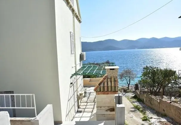 Apart Daire (Nevenkos - 20 m from beach - A1(6+1))