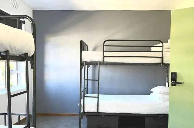 Ortak Ranzalı Oda, Sadece kadınlar için