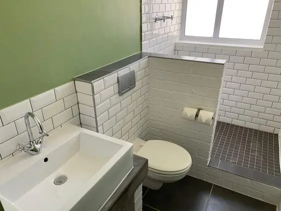 Ortak Ranzalı Oda, Sadece kadınlar için