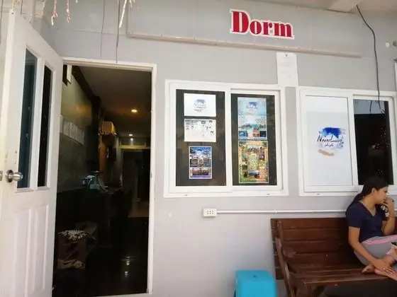16-Bed Mixed Dormitory