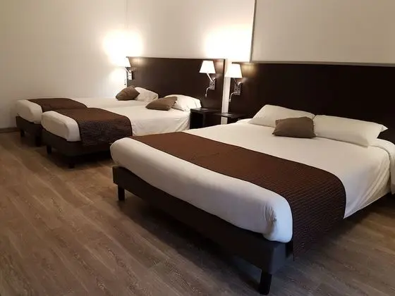 Dört Kişilik Oda