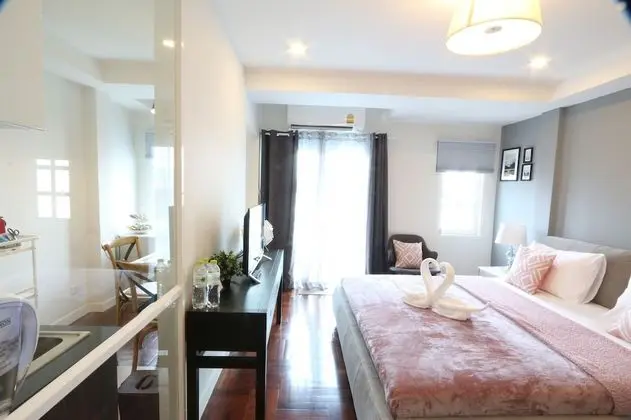 2-Bedroom Suite