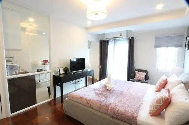 2-Bedroom Suite