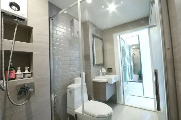 2-Bedroom Suite