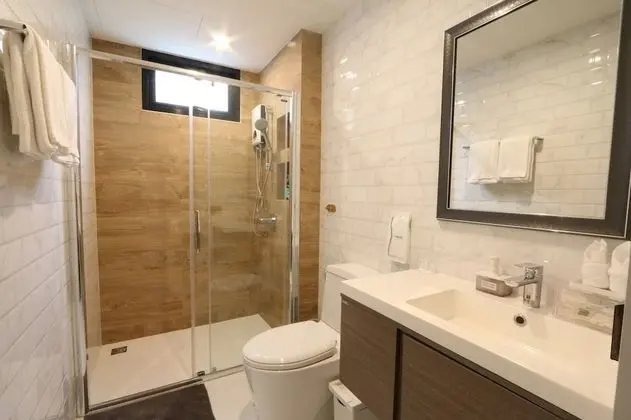 3-Bedroom Suite