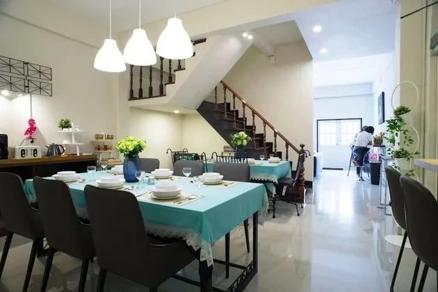 5-Bedroom Suite