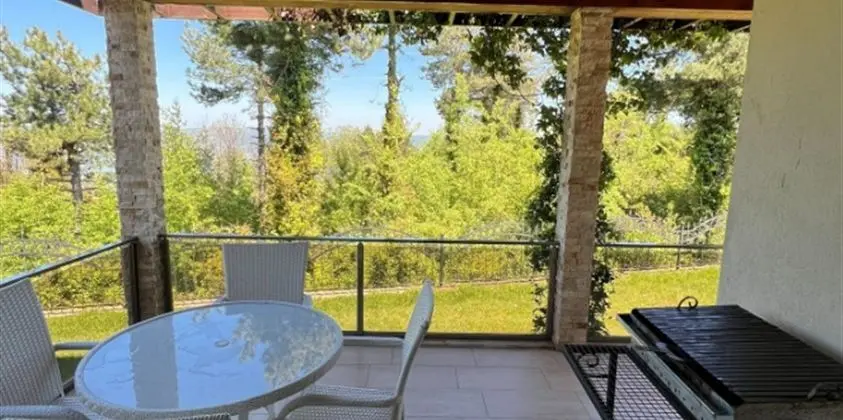 Villa Deluxe Nevras