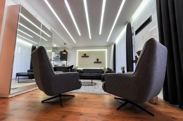 Göl Manzaralı Villa 2+1 (Ozel Havuzlu)