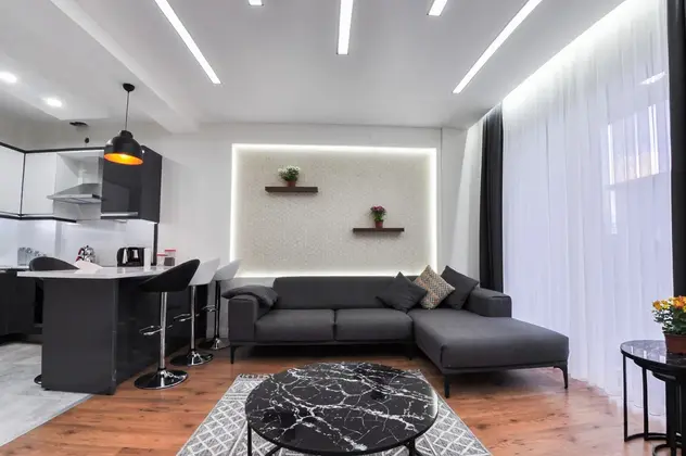 Göl Manzaralı Villa 2+1 (Ozel Havuzlu)