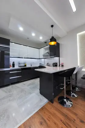 Göl Manzaralı Villa 2+1 (Ozel Havuzlu)