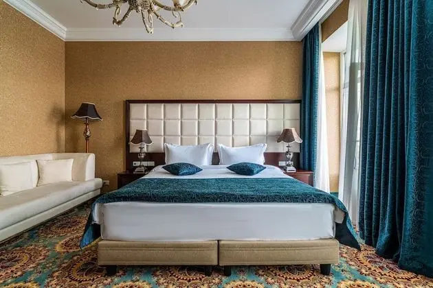 Deluxe Tek Büyük Yataklı Oda, 1 Yatak Odası, Balkon