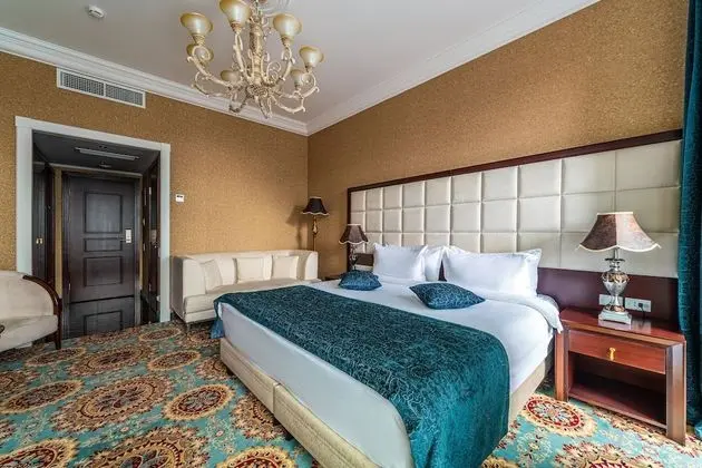 Deluxe Tek Büyük Yataklı Oda, 1 Yatak Odası, Balkon