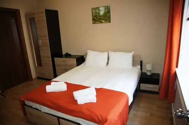 Standard Tek Büyük Yataklı Oda