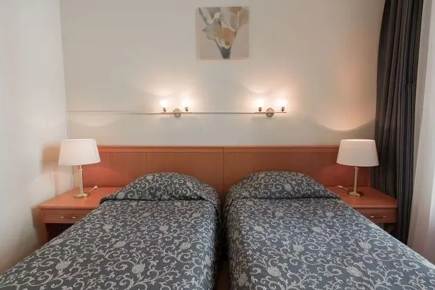 İki Ayrı Yataklı Oda (Blue Lounge)