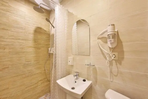 Standard Tek Büyük veya İki Ayrı Yataklı Oda