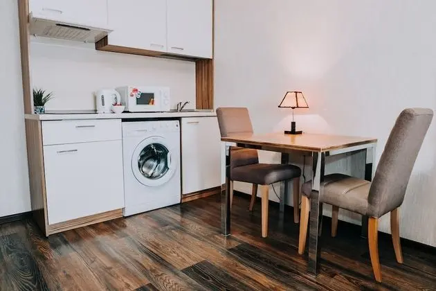Apart Daire, 1 Yatak Odası, Mutfak, Park Manzaralı