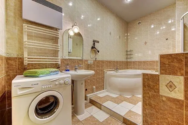 Apart Daire, 1 Yatak Odası, Jakuzi (Nevsky 65)