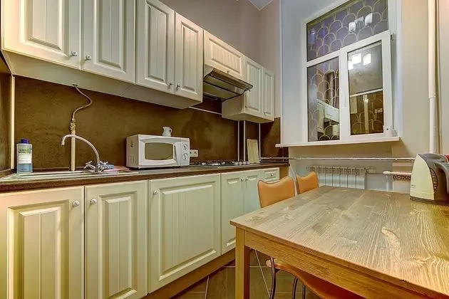 Apart Daire, 1 Yatak Odası, Mutfak (Nevsky 65)