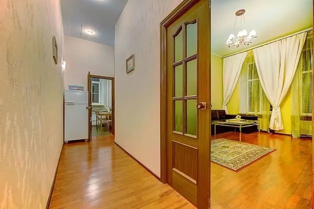 Apart Daire, 1 Yatak Odası, Mutfak (Nevsky 65)