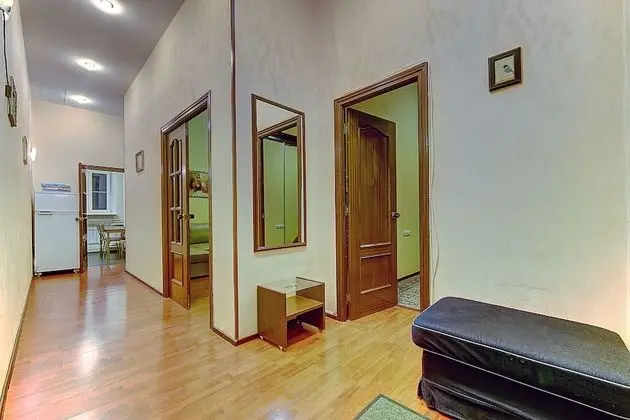 Apart Daire, 1 Yatak Odası, Mutfak (Nevsky 65)