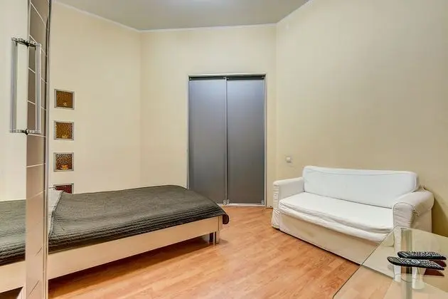 Apart Daire, 2 Yatak Odası (Nevsky 65)