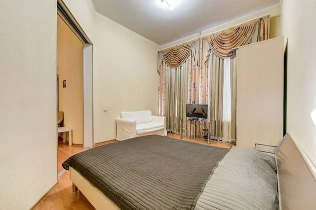 Apart Daire, 2 Yatak Odası (Nevsky 65)