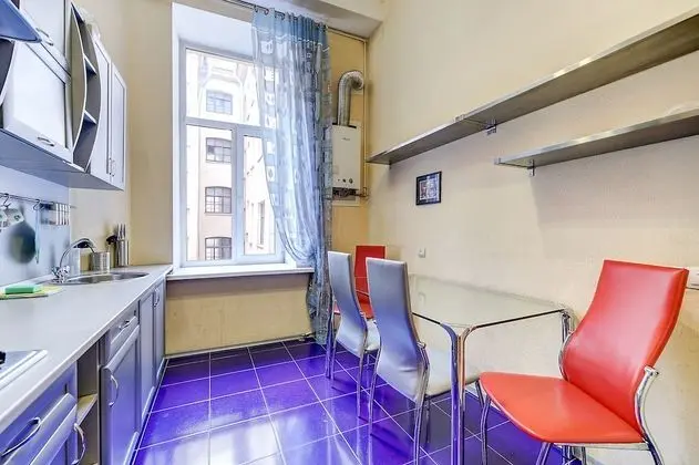 Apart Daire, 2 Yatak Odası (Nevsky 65)