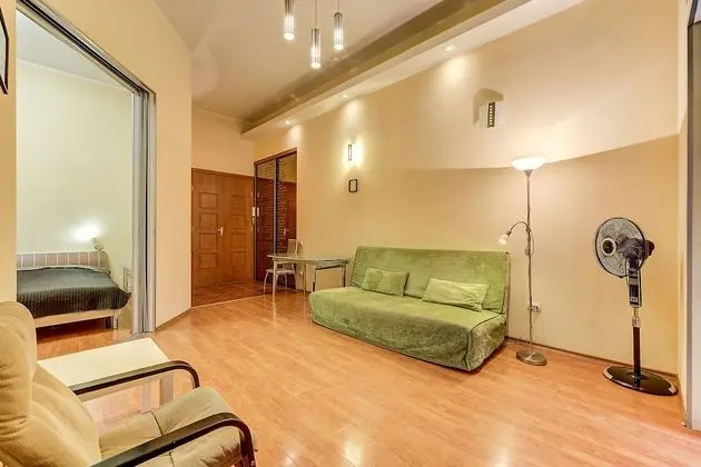 Apart Daire, 2 Yatak Odası (Nevsky 65)