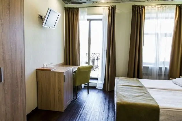 Tek Büyük Yataklı Oda