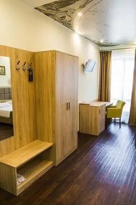 Tek Büyük Yataklı Oda