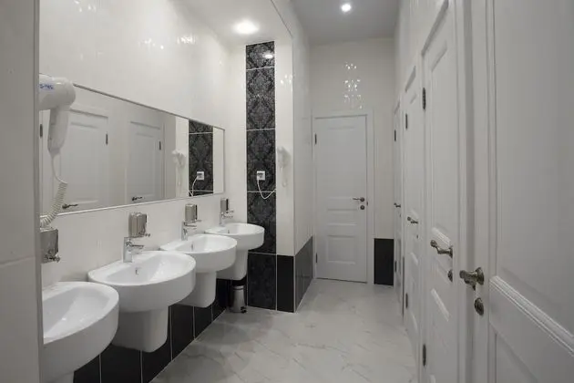 Single Capsule - Upper Level