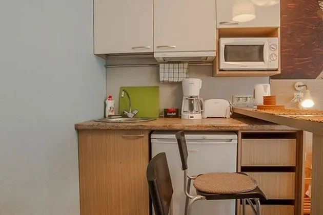 Standard Stüdyo, Küçük Mutfak