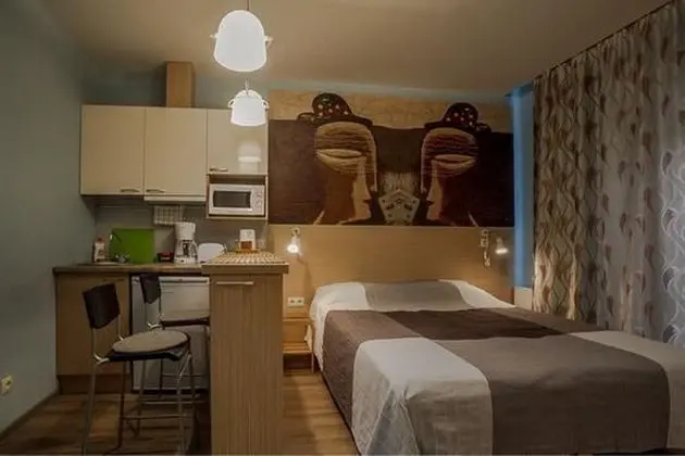 Standard Stüdyo, Küçük Mutfak