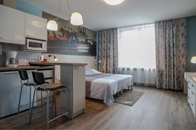 Standard Stüdyo, Küçük Mutfak