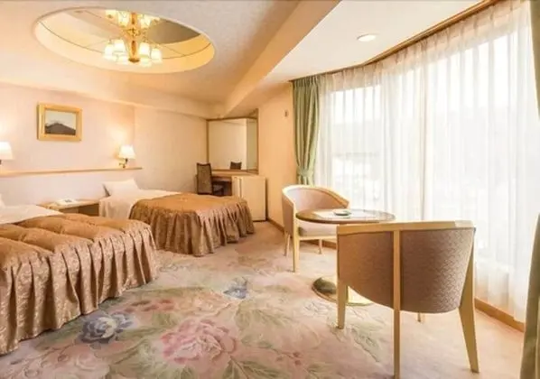 İki Ayrı Yataklı Oda, Sigara İçilmez, Göl Manzaralı (Crystal Building)