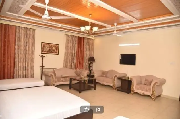 Deluxe Üç Kişilik Oda