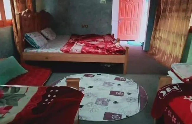 Standard Üç Kişilik Oda