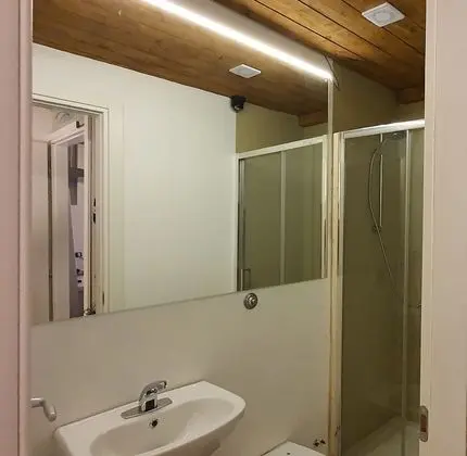 Comfort Tek Büyük Yataklı Oda (Room 2)