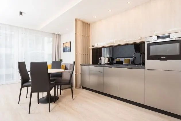 Business Stüdyo Süit