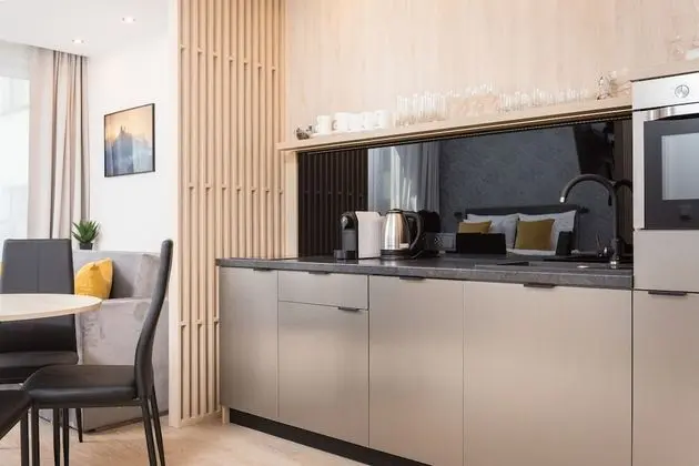 Business Stüdyo Süit