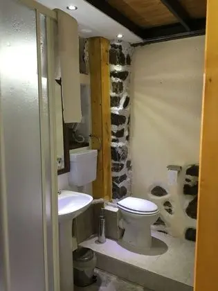 Tek Büyük Yataklı Oda, Dağ Manzaralı (Eta)