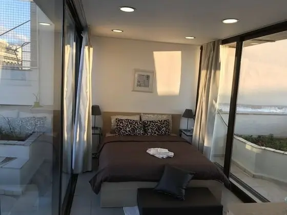 Çatı Katı Süiti (Penthouse)