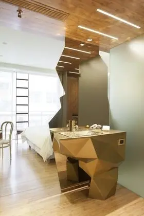 Superior Oda
